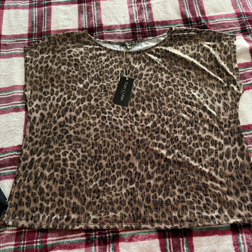 NWT PARK & MAIN LEOPARD TOP SIZE 2X